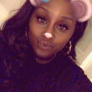 Meet your Posher, Kizzy